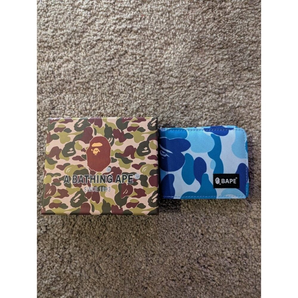 A BATHING APE BAPE Blue Camo Bifold Wallet Card Holder With Original Box
